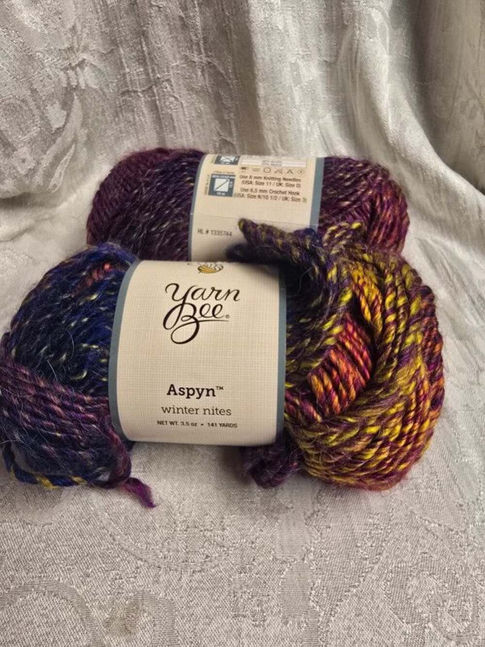 Yarn Bee Aspyn yarn